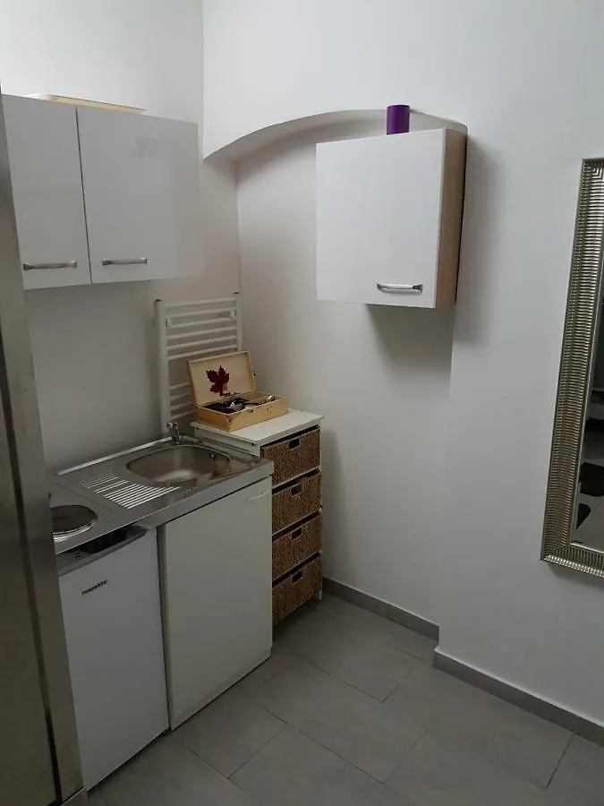 Fox-Box Apt. Vienna Apartment